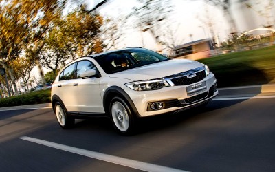 Νέο Qoros 3 City SUV 1.6 Turbo
