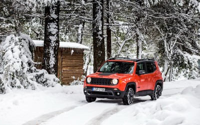 ΟΔΗΓΟΥΜΕ το νέο Jeep Renegade