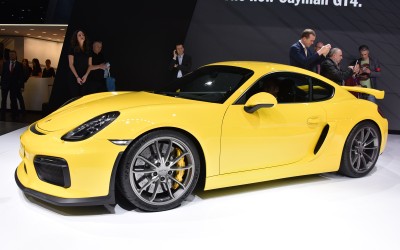 H νέα Porsche Cayman GT4