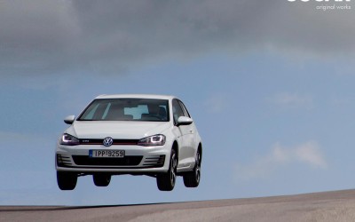 ΔΟΚΙΜΗ VW Golf GTI 2.0 Perfomance 230 PS DSG