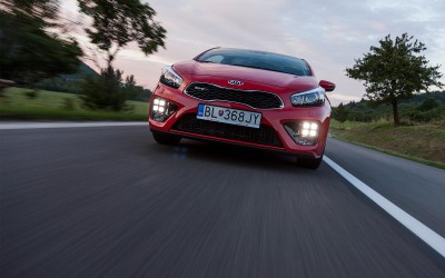 ΟΔΗΓΟΥΜΕ : Nέο Kia Cee’d 2016