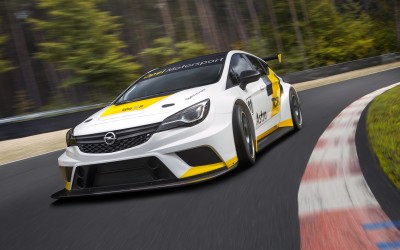Από 95.000 ευρώ το αγωνιστικό Opel Astra TCR

