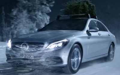 Μια «ήσυχη νύχτα» υπόσχεται η Mercedes-Benz (Video)