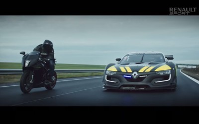 Ο Ragnotti κυνηγάει μοτοσικλέτα με Renault RS 01(Video)
