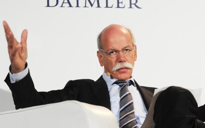 Ο D. Zetsche θα διευθύνει μέχρι το 2019