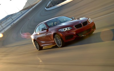 Νέες ισχυρότερες εκδόσεις BMW M140i και M240i