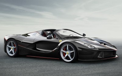 Μηνύει τη Ferrari γιατί τον απέρριψε