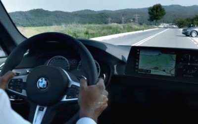 Η BMW 5 Series πάει και μόνη της (video)