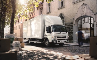 Η Mercedes-Benz εισαγωγέας της Fuso στην Ελλάδα