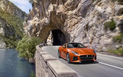 Κεντρομήχανη η επόμενη Jaguar