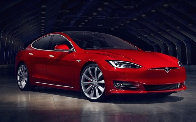 Άλλαξε το αμάξι σου με ένα Tesla, για μια εβδομάδα