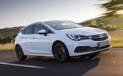 Το Opel Astra πάει και μόνο του