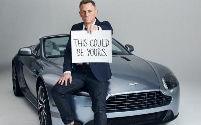 Ο Daniel Craig σου παραδίδει μια νέα Aston Martin