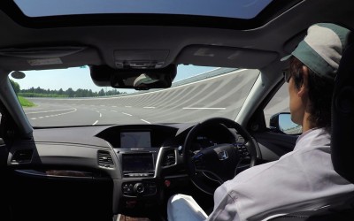 Πλήρως αυτόνομα Honda μέχρι το 2025 (vid)