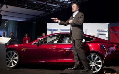 Ο Elon Musk στην… Αγία Παρασκευή