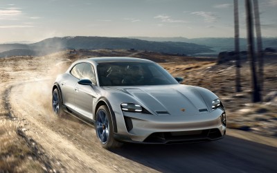 Porsche, ηλεκτρικό, crossover και… εκτός δρόμου; (video)