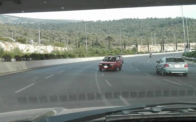 Απίστευτο: Πήγαινε ανάποδα στον περιφερειακό Υμηττού!