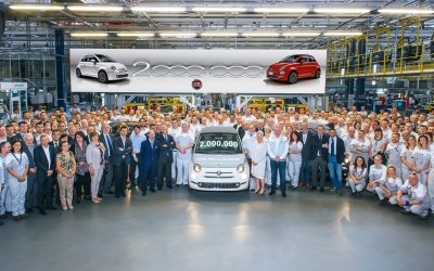 Το νέο Fiat 500 έφθασε τα 2 εκατ. αυτοκίνητα