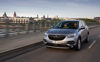 Opel Grandland X με νέο ισχυρό κινητήρα βενζίνης
