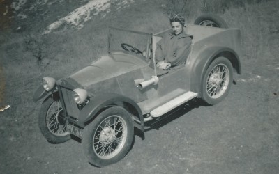 H Lotus θέλει να ψάξεις για το πρώτο της αυτοκίνητο
