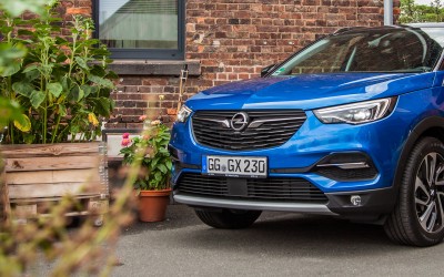 Συνεχίζονται οι προσφορές από την Opel