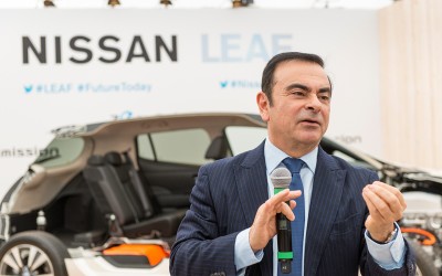 Ο Ghosn συνελήφθη ξανά και δηλώνει: 