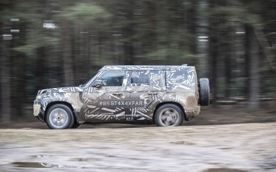 Το επερχόμενο Land Rover Defender κάνει… στάση στο Goodwood
