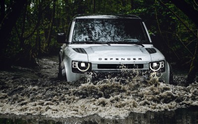 Δες τις τιμές του νέου Land Rover Defender
