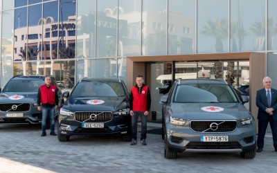 22 αυτοκίνητα παραχώρησε η Volvo σε δομές παροχής υπηρεσιών υγείας και πολιτικής προστασίας