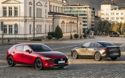 Η Mazda επιβεβαιώνει με video τις φήμες για το νέο turbo Mazda3