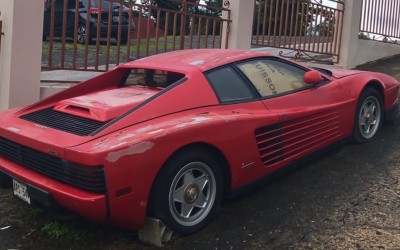 Ποιος θα σώσει αυτή την Ferrari Testarossa που σαπίζει εδώ και 17 χρόνια;