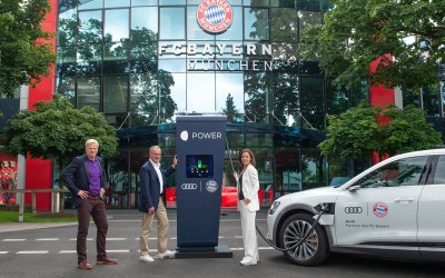 Η Audi εγκαθιστά 38 ταχυφορτιστές στις εγκαταστάσεις της Μπάγερν Μονάχου