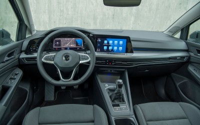 VW Golf: Η εξέλιξη του ηχοσυστήματος του μέσα σε 8 γενιές
