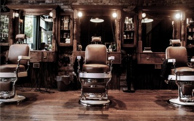 Kομμωτήρια: Επιτρέπεται η μετακίνηση εκτός δήμου; Τι κωδικό στέλνουμε στο 13033;