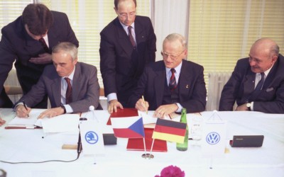 Η Skoda γιορτάζει τα 30 χρόνια συνεργασίας με το VW Group