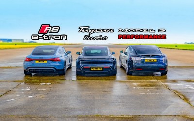Video: Κόντρα Tesla Model S Performance vs Audi RS e-tron GT vs Porsche Taycan Turbo 