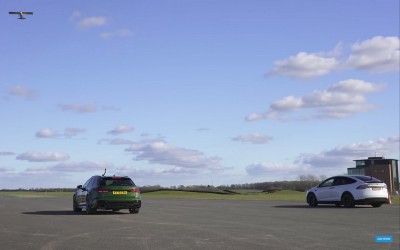 Audi RS6 vs Tesla Model X: Ποιο είναι ταχύτερο; (Video)