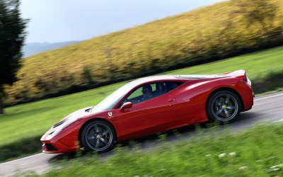 Πολύ μεγάλο πρόβλημα σε χιλιάδες Ferrari 