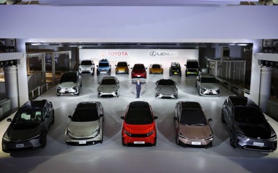 Toyota: Ετοιμάζει 30 ηλεκτρικά αυτοκίνητα - Αυτά είναι τα πρώτα 16 [video]