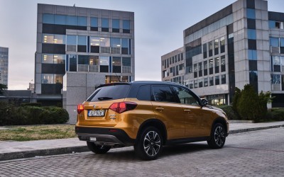 Suzuki Vitara: Τιμή και εξοπλισμός του υβριδικού B-SUV