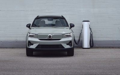 H Volvo θέλει τα ηλεκτρικά μοντέλα της να φορτίζουν σε 5 λεπτά 