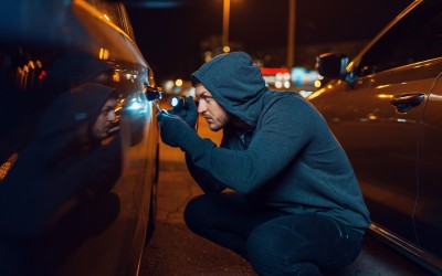 Η κλοπή που κοστίζει 3.000 ευρώ και γίνεται σε δευτερόλεπτα - «Θησαυρός» τα υβριδικά
