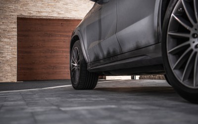 Γερμανία: 500 € πρόστιμο αν χρησιμοποιείς το γκαράζ σαν αποθήκη