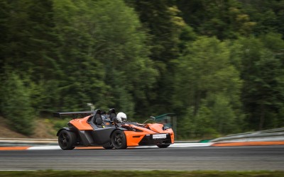 GOCAR Magazine #104: Αποκλειστικό – Στην πίστα του Brno με KTM X-Bow