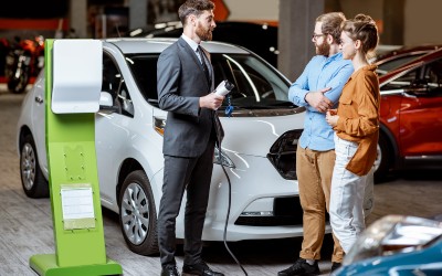 Σαρώνει η Tesla στην Ελλάδα - Δείτε το Top 10 πωλήσεων ηλεκτρικών