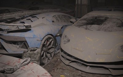 Συγκλονιστικές εικόνες από το μέλλον: Supercars σαπίζουν σε αποθήκες