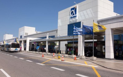 Αλλάζουν όλα στο Ελ. Βενιζέλος: Μπαίνουν μπάρες με χρέωση στις Αφίξεις-Αναχωρήσεις!
