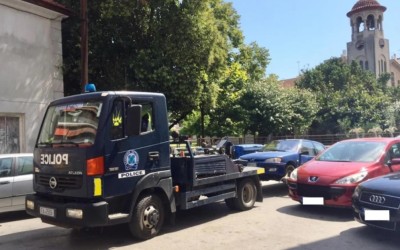 Γερανός της Τροχαίας: Πότε σου παίρνει το αυτοκίνητο;