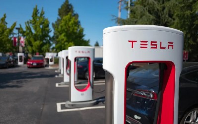 Οι 3 άγνωστοι φορτιστές της Tesla στην Ελλάδα