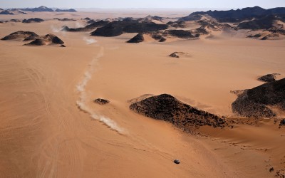 Η Dacia στο Dakar με οδηγό-θρύλο και καύσιμα επόμενης γενιάς